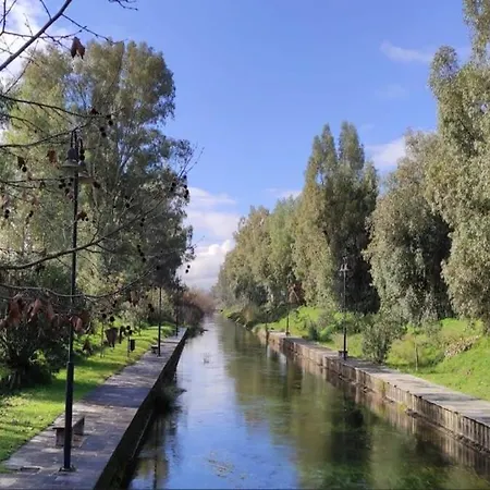 Διαμέρισμα Stathmos Home, Rustic Charm W Views *