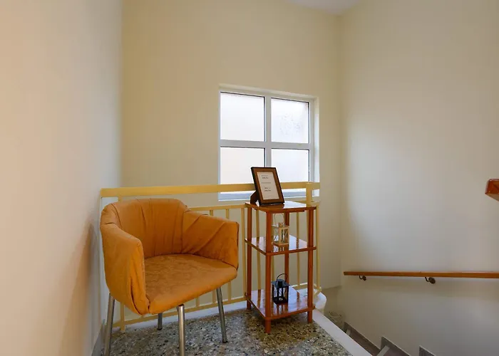 Stathmos Home, Rustic Charm W Views Appartement